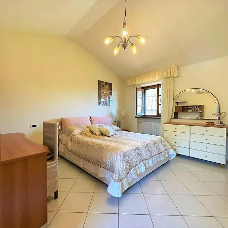 La Panoramica By Nicola Real Estate Holiday home Corsanico-Bargecchia
